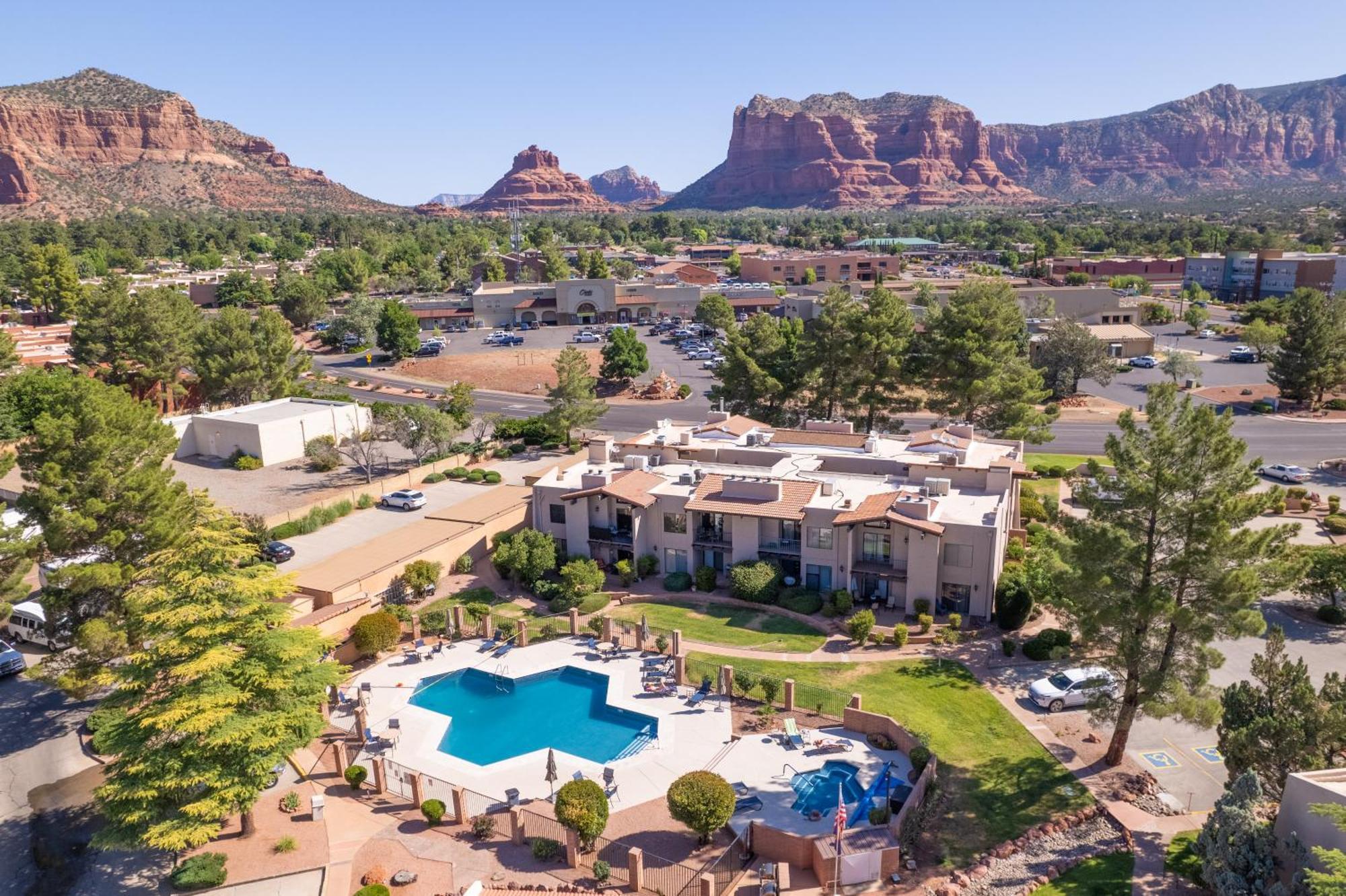 Cozy Sedona Retreat - Pool, Spa, Pickleball Exterior photo